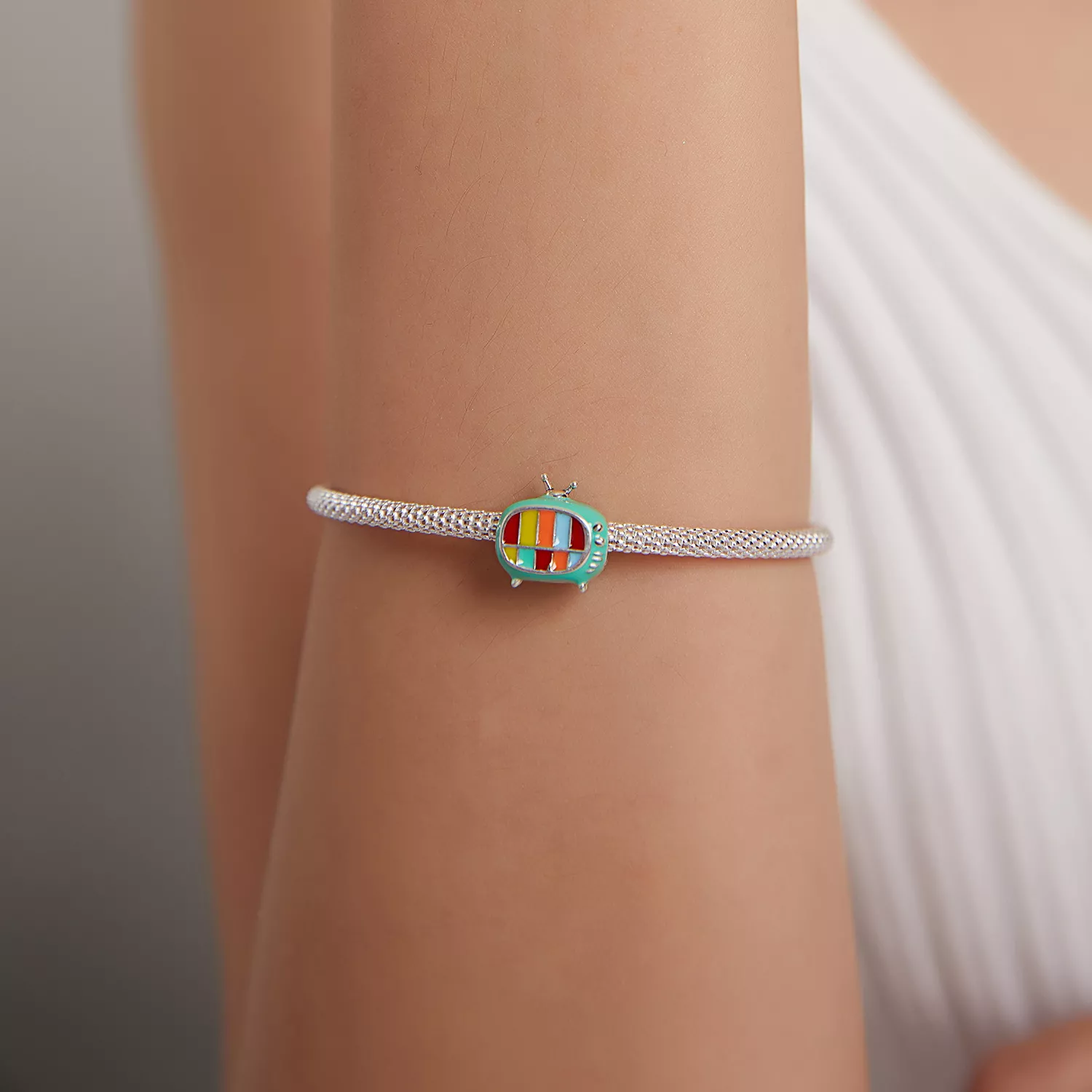 Charm Mini TV colorida estilo Pandora - SCC1861