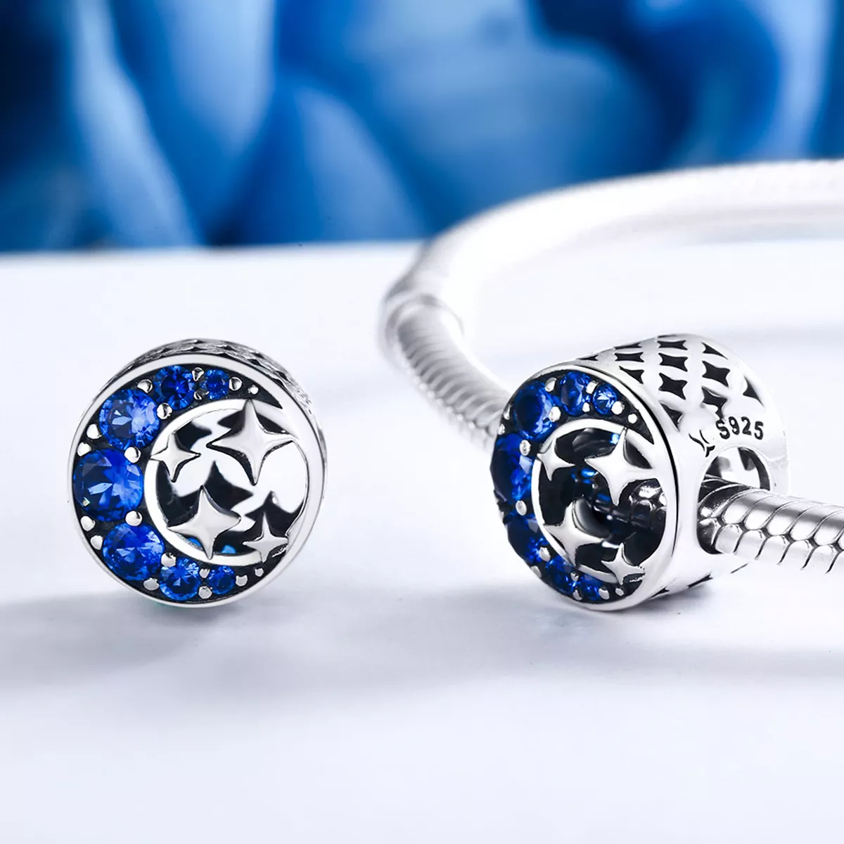 Charm Mito da Lua Estelar estilo Pandora - SCC184