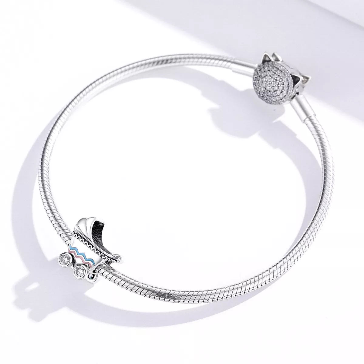 Charm Novo carrinho de bebê estilo Pandora - SCC1539