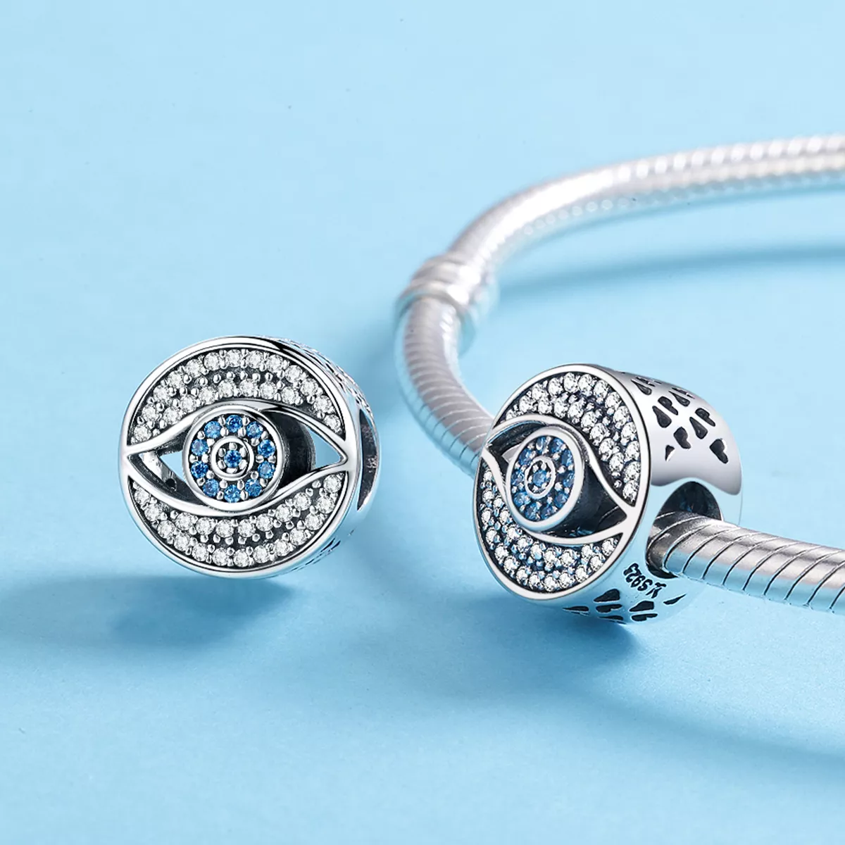 Charm Olho da guarda life Pandora - SCC565