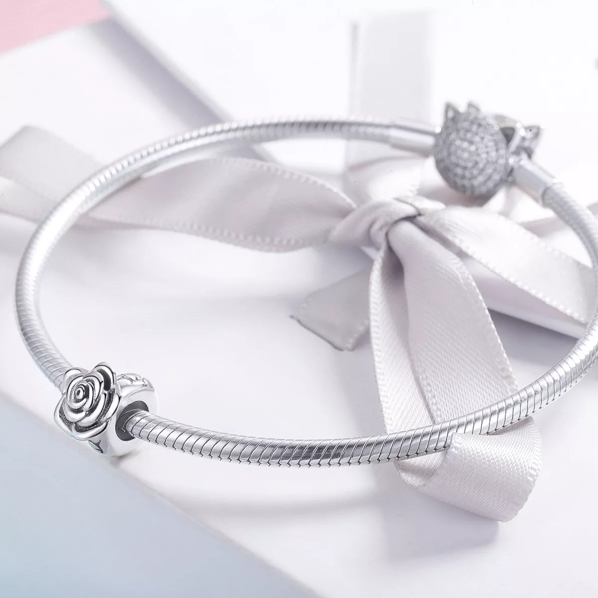 Charm Rosa Branca life Pandora - SCC1101