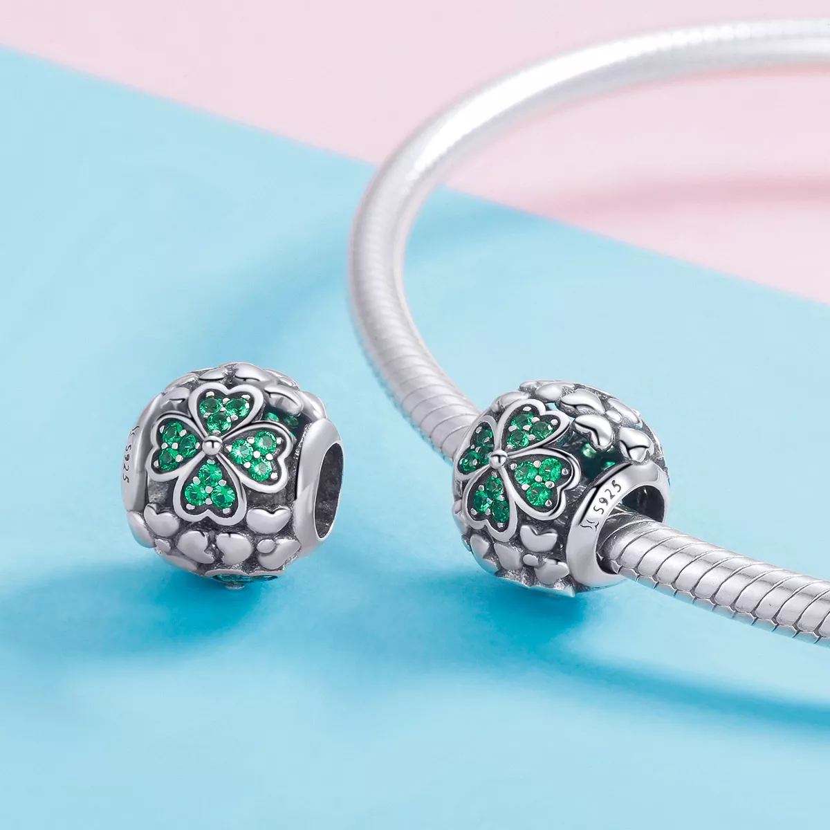 Charm Trevo verde life Pandora - SCC964