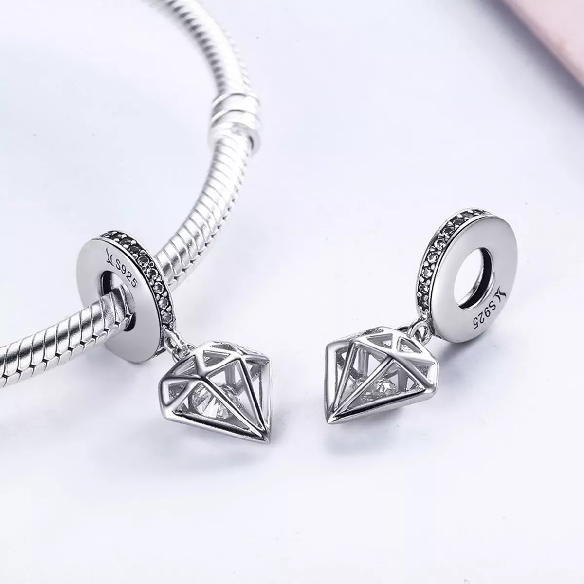 Charm Pendente Diamante estilo Pandora - SCC186