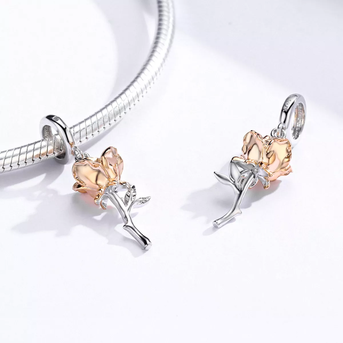 Charm Pendente Dois tons Lover Rose Flowers estilo Pandora - BSC145