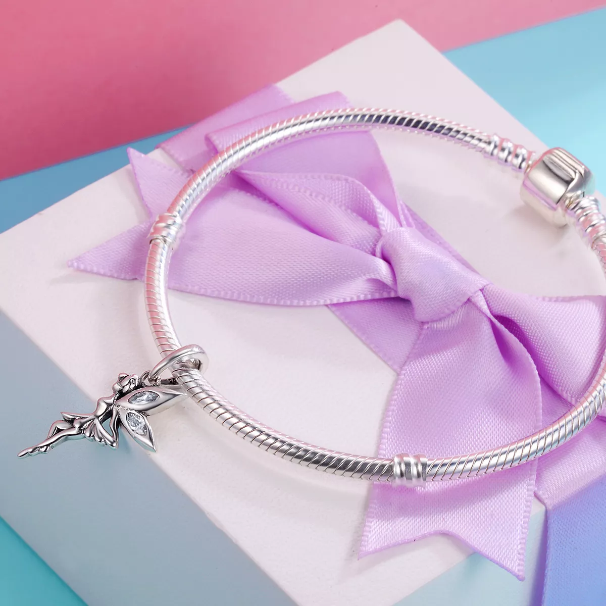 Charm Pendente Fada da Flor Branca estilo Pandora - SCC359