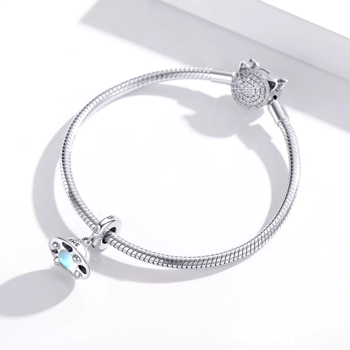 Charm Pendente Pequena Nave Espacial estilo Pandora - SCC1696