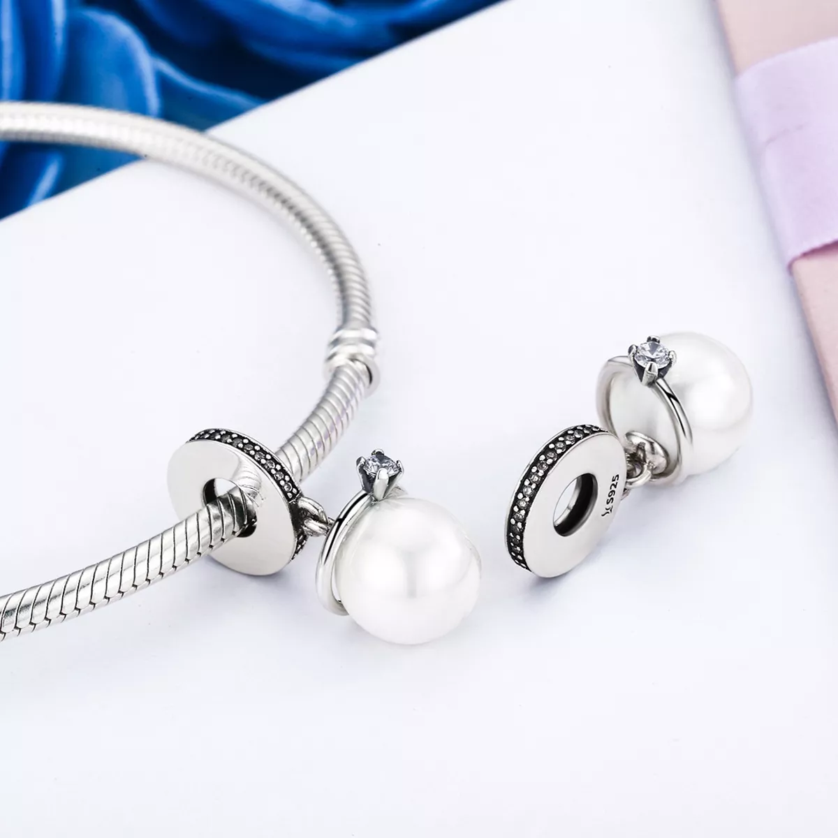 Charm Pendente Pérolas Elegantes estilo Pandora - SCC137