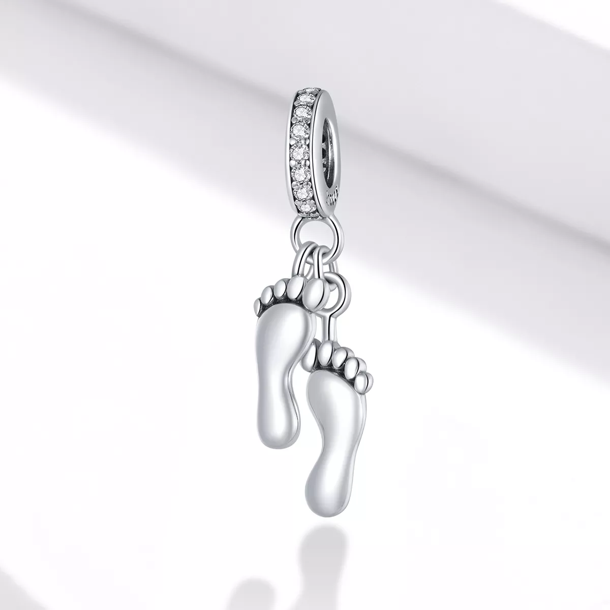 Charm Pendente Pés pequenos estilo Pandora - SCC1692