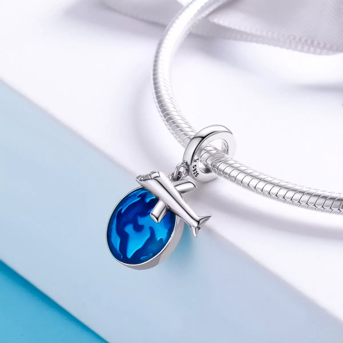 Charm Pendente Viajar ao redor do mundo estilo Pandora - SCC664