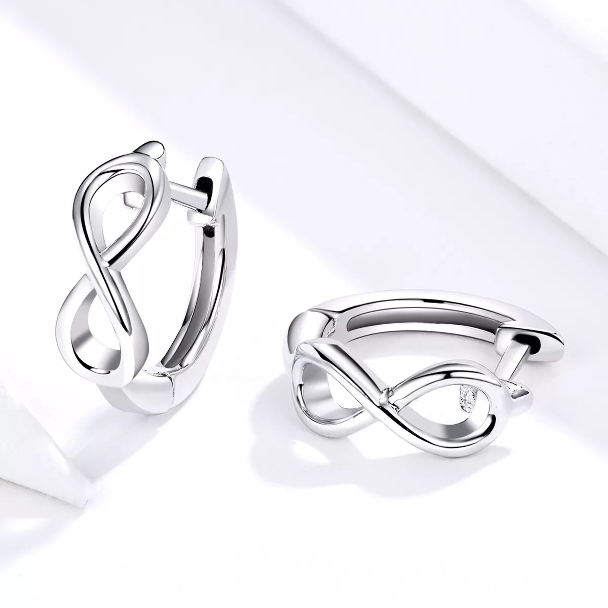 Brinco Argolas Amor infinito estilo Pandora - SCE743