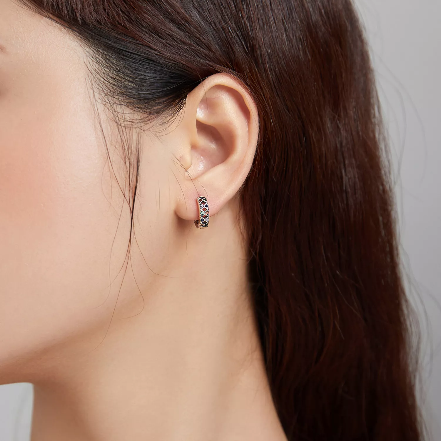 Brinco Argolas Blocos de pontos coloridos estilo Pandora - SCE1123