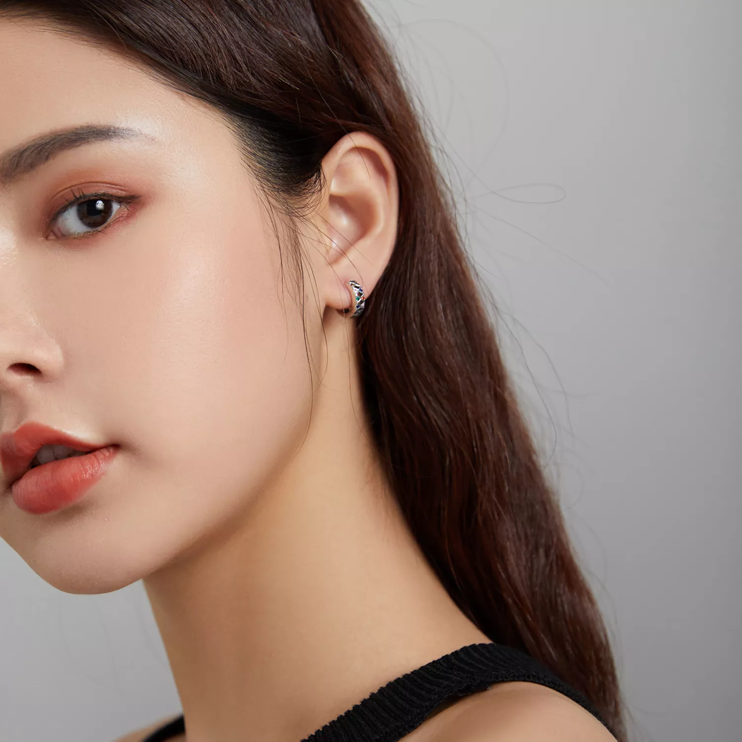 Brinco Argolas Blocos de pontos coloridos estilo Pandora - SCE1123