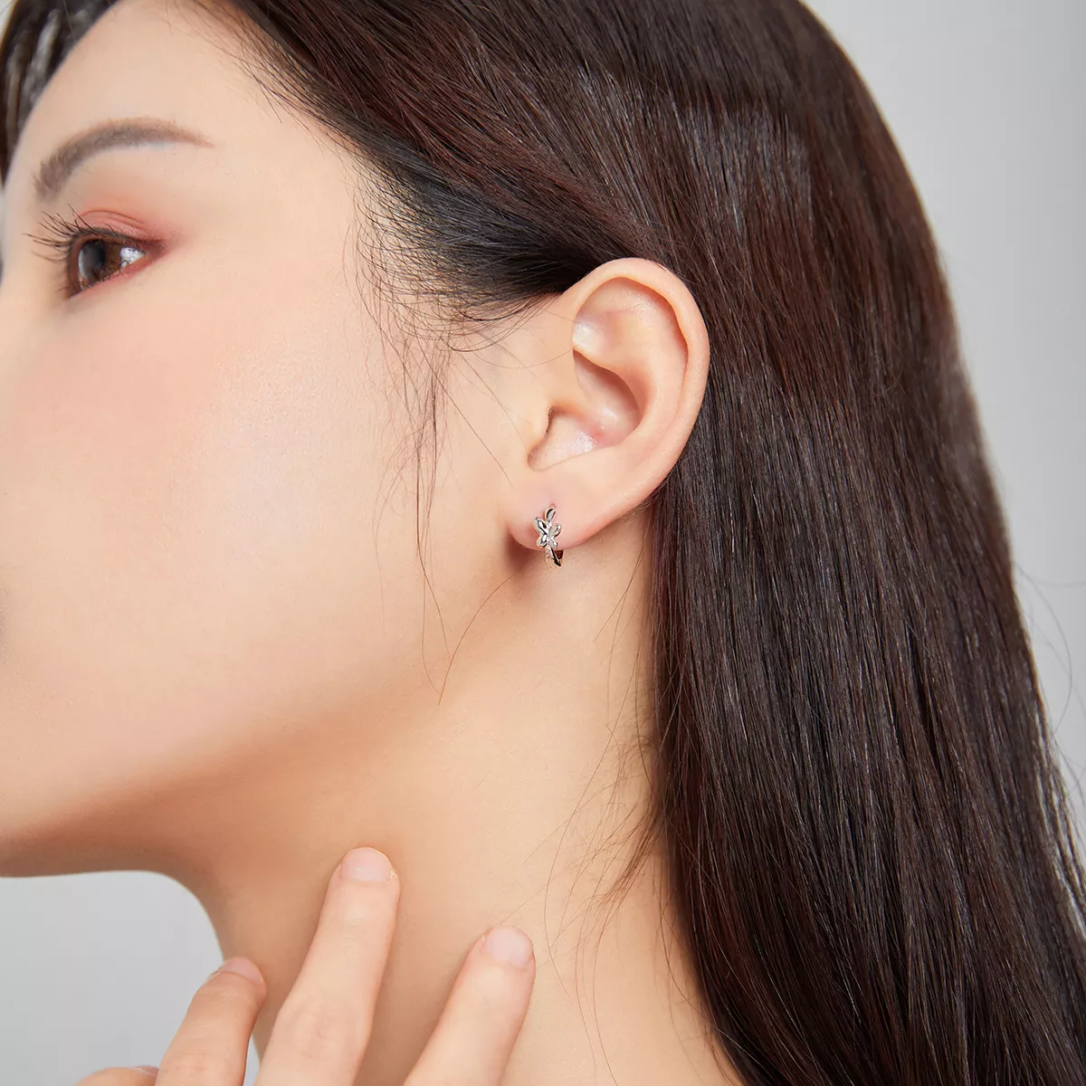 Brinco Argolas Borboleta estilo Pandora - SCE1038