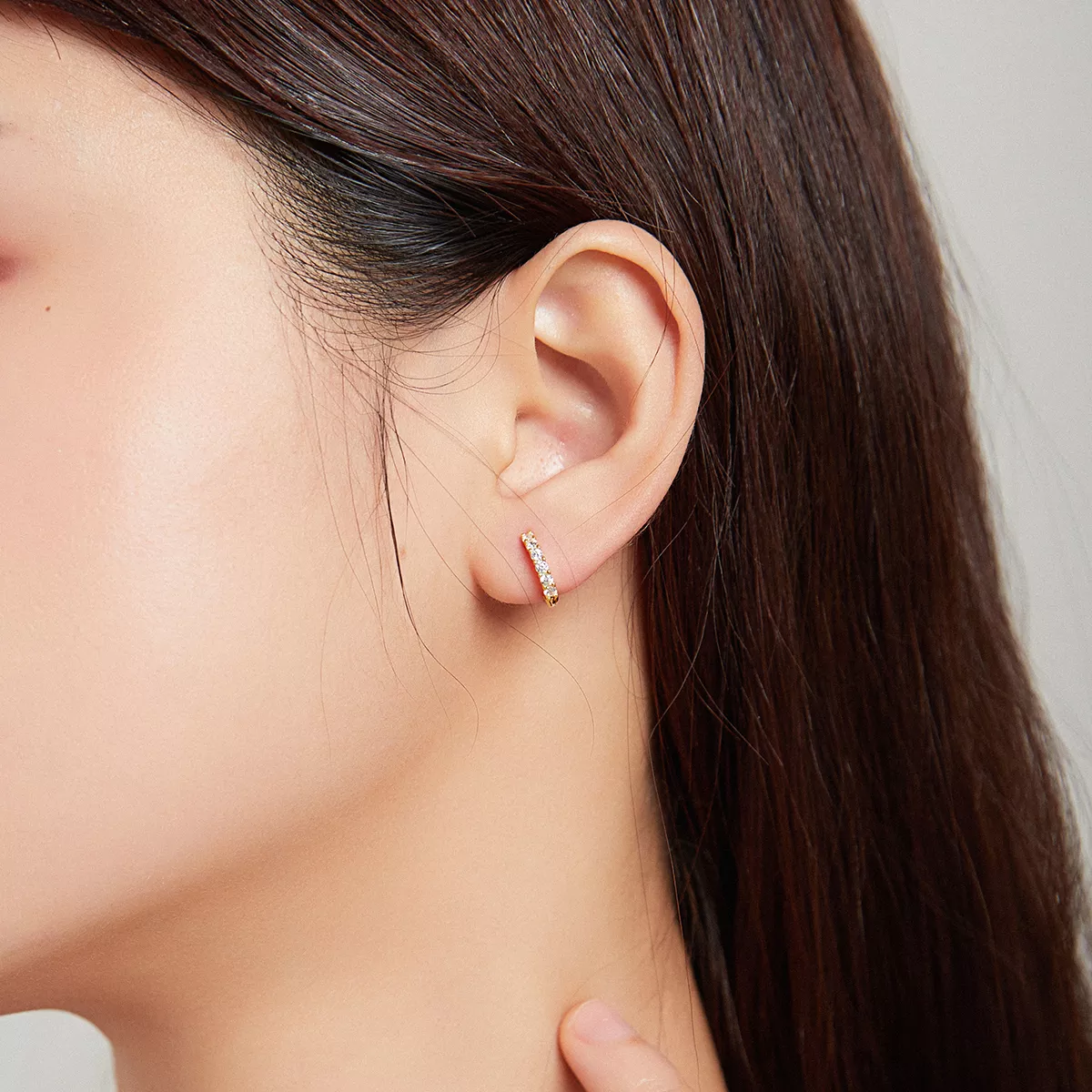 Brinco Argolas Branco Brilhante estilo Pandora - SCE1103