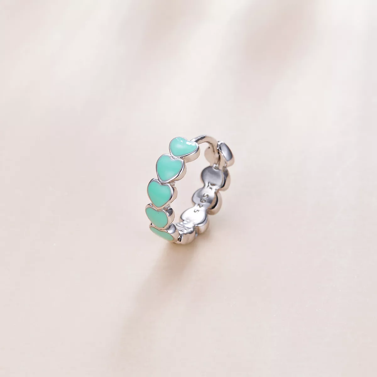 Brinco Argolas Corações estilo Pandora - SCE1052-TQ