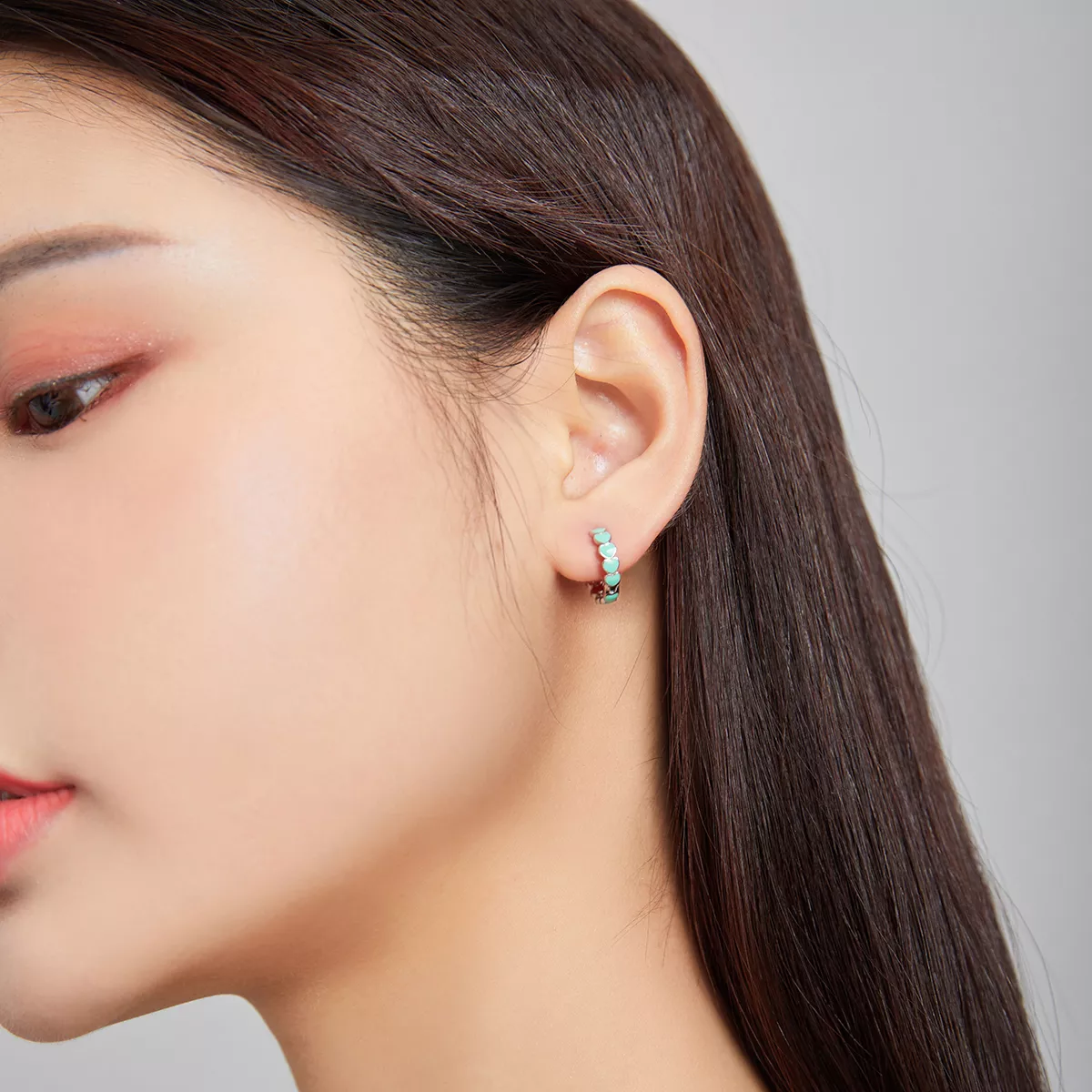 Brinco Argolas Corações estilo Pandora - SCE1052-TQ