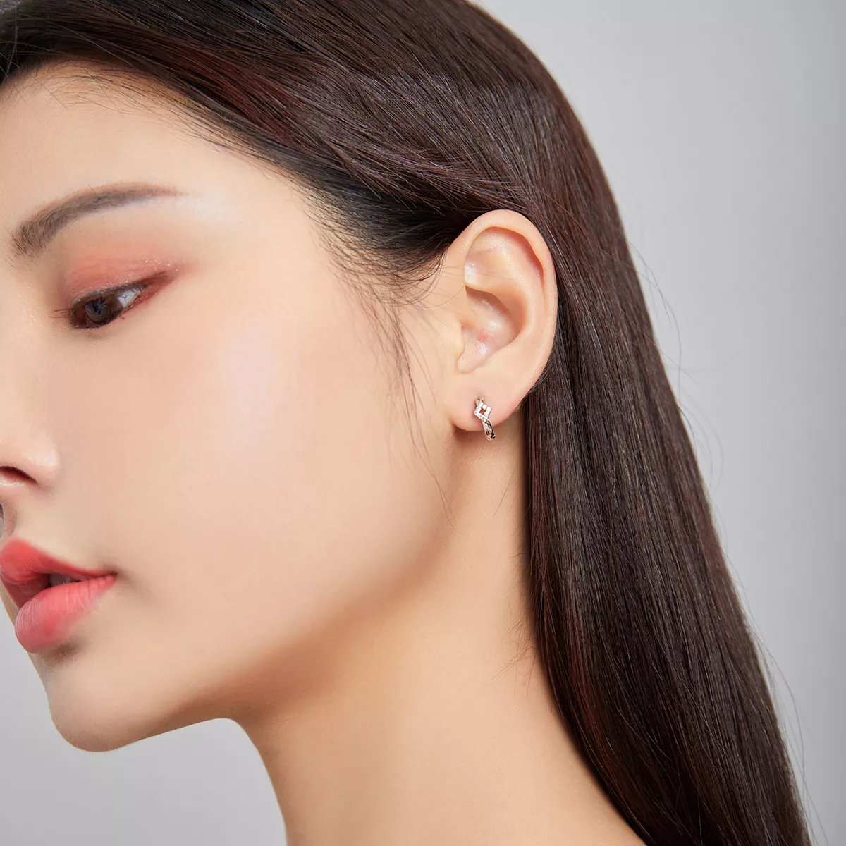 Brinco Argolas Diamante brilhante estilo Pandora - SCE1048