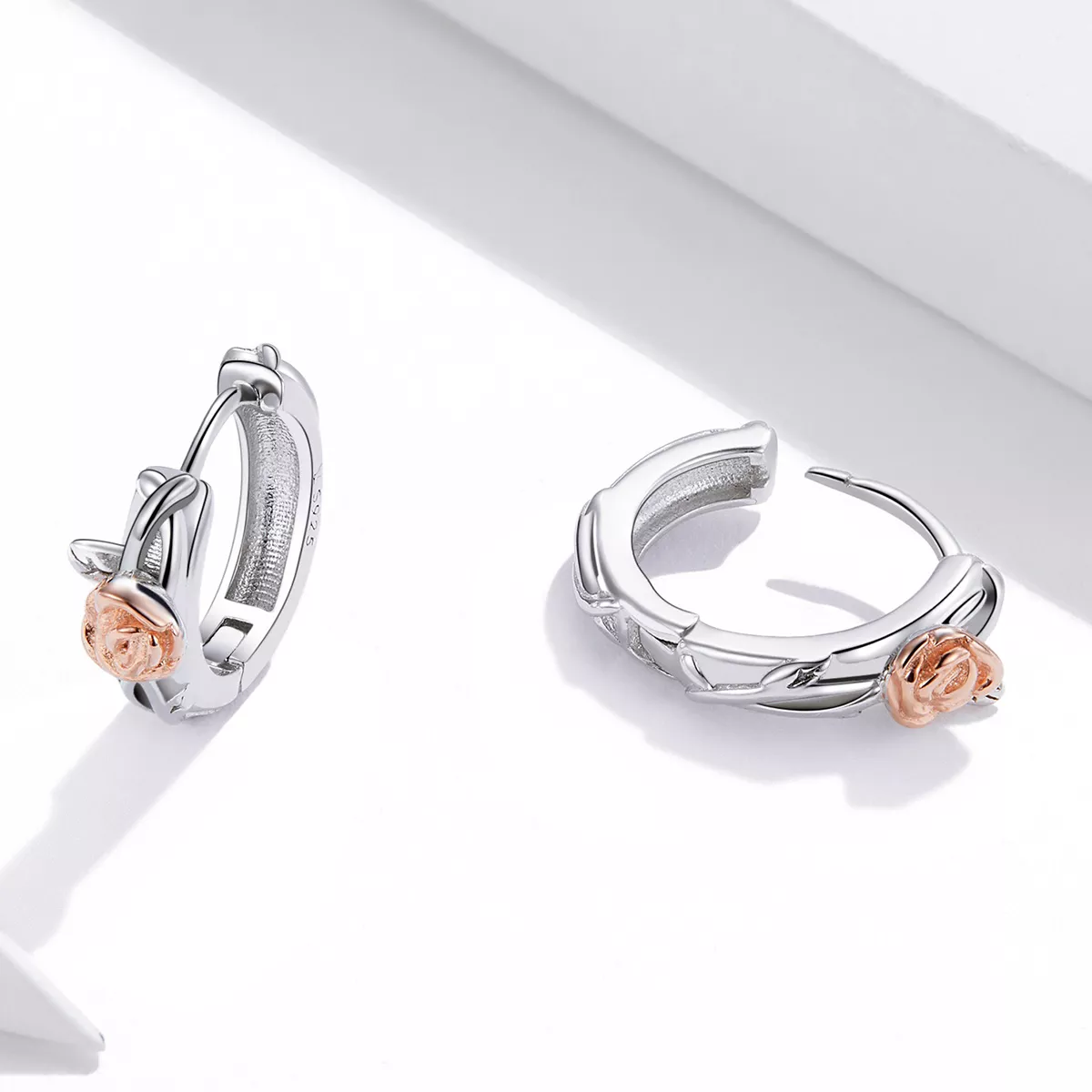 Brinco Argolas Dois tons Videira rosa estilo Pandora - SCE971