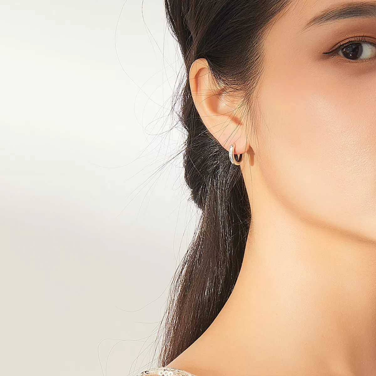 Brinco Argolas Estrelas Antialérgicas estilo Pandora - SCE873