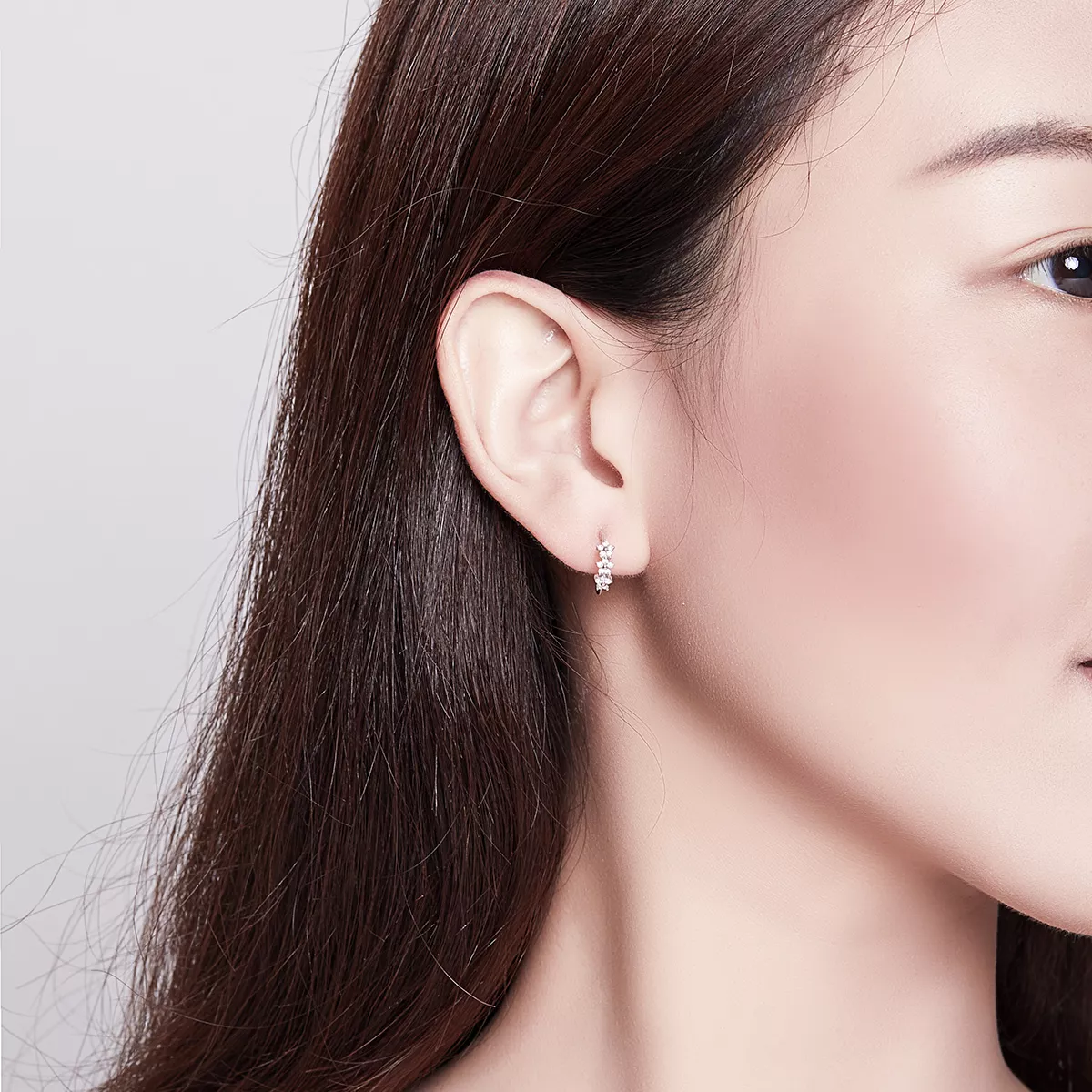 Brinco Argolas Flor life Pandora - SCE756