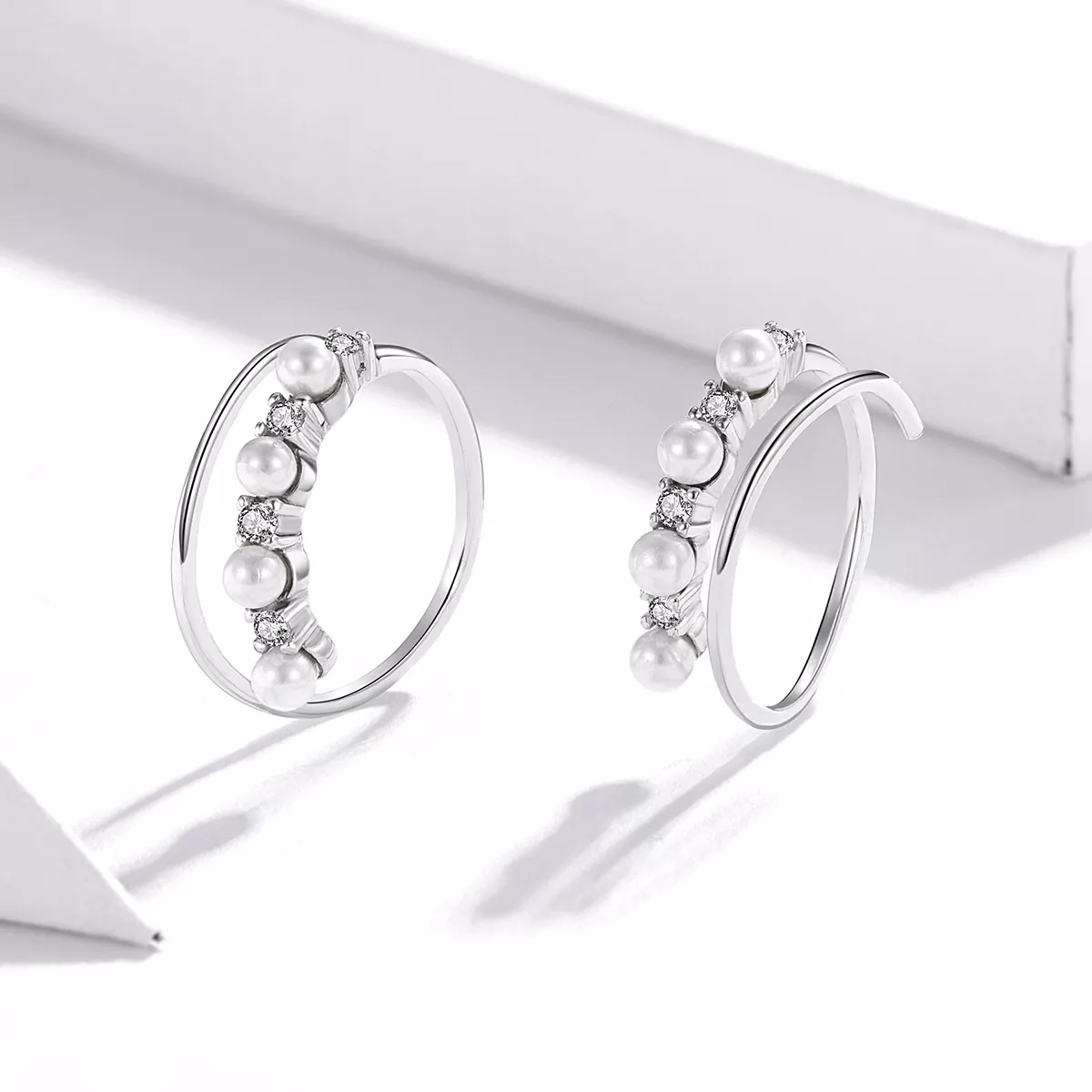 Brinco Argolas Geometria Simples estilo Pandora - SCE932