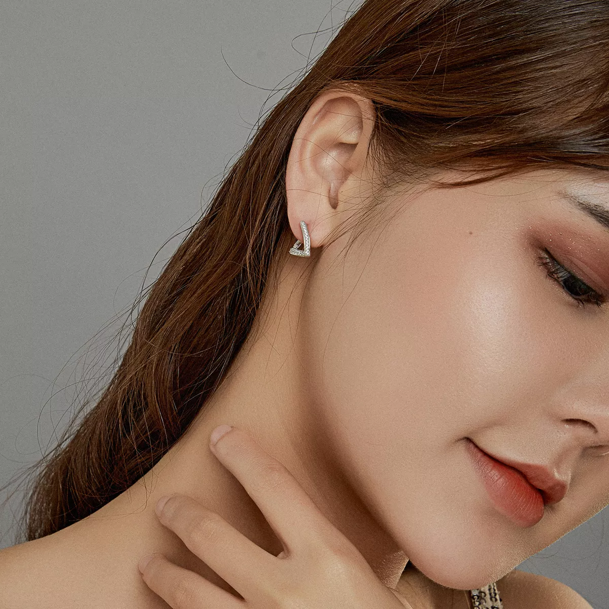 Brinco Argolas Geométrico estilo Pandora - SCE975