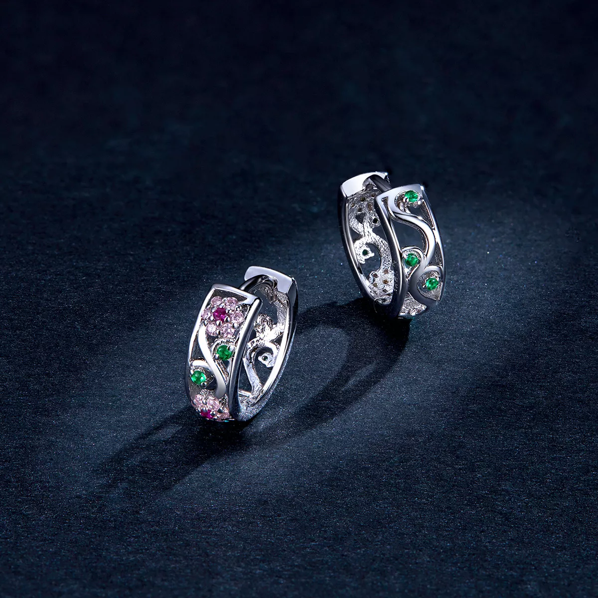 Brinco Argolas Jardim Secreto estilo Pandora - BSE403