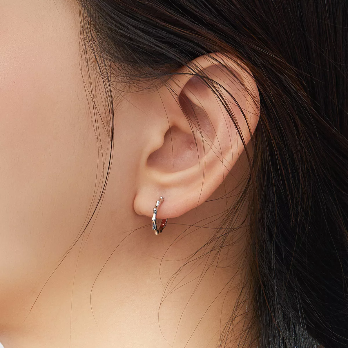 Brinco Argolas Linha Simples estilo Pandora - SCE843