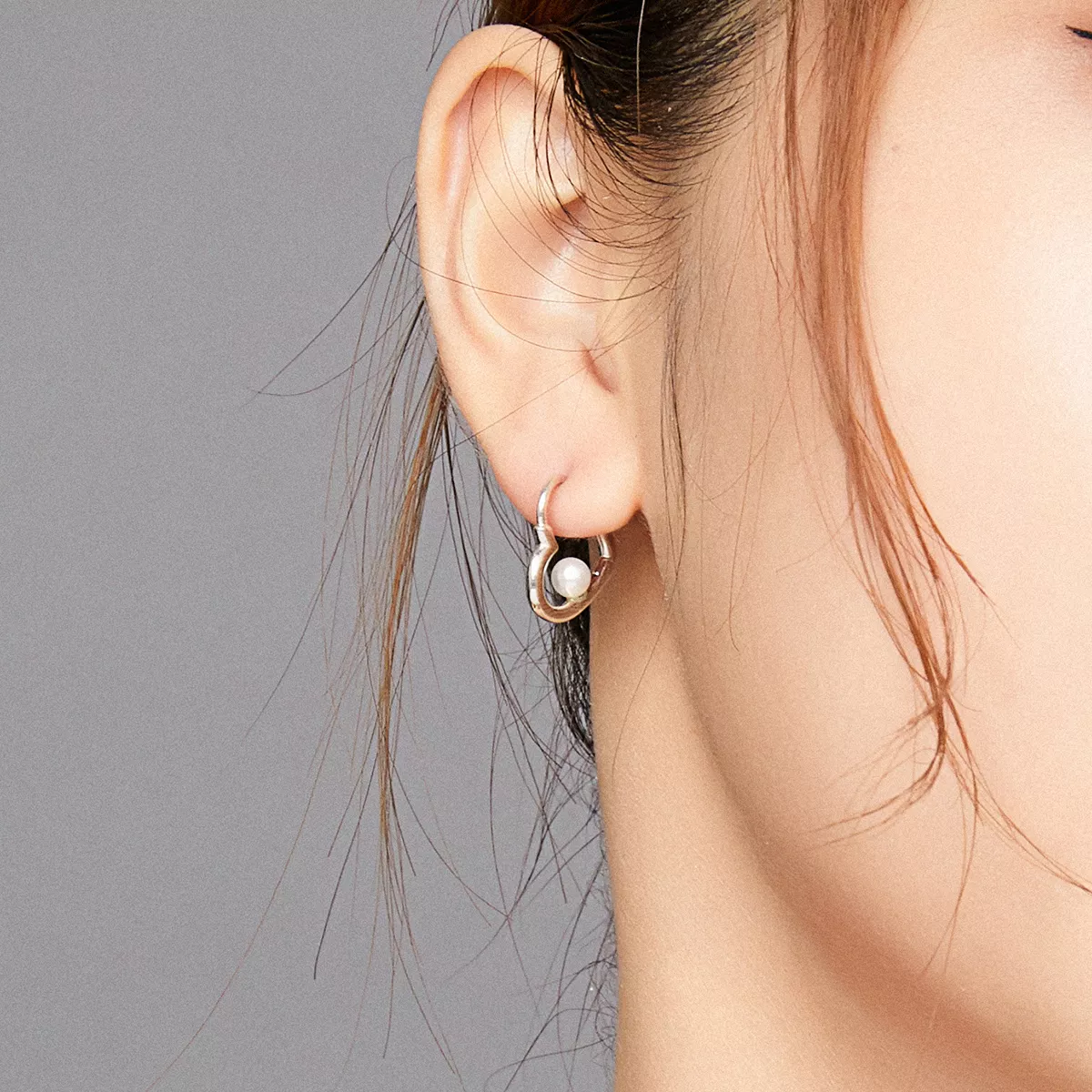 Brinco Argolas O Coração do Tesouro estilo Pandora - SCE939