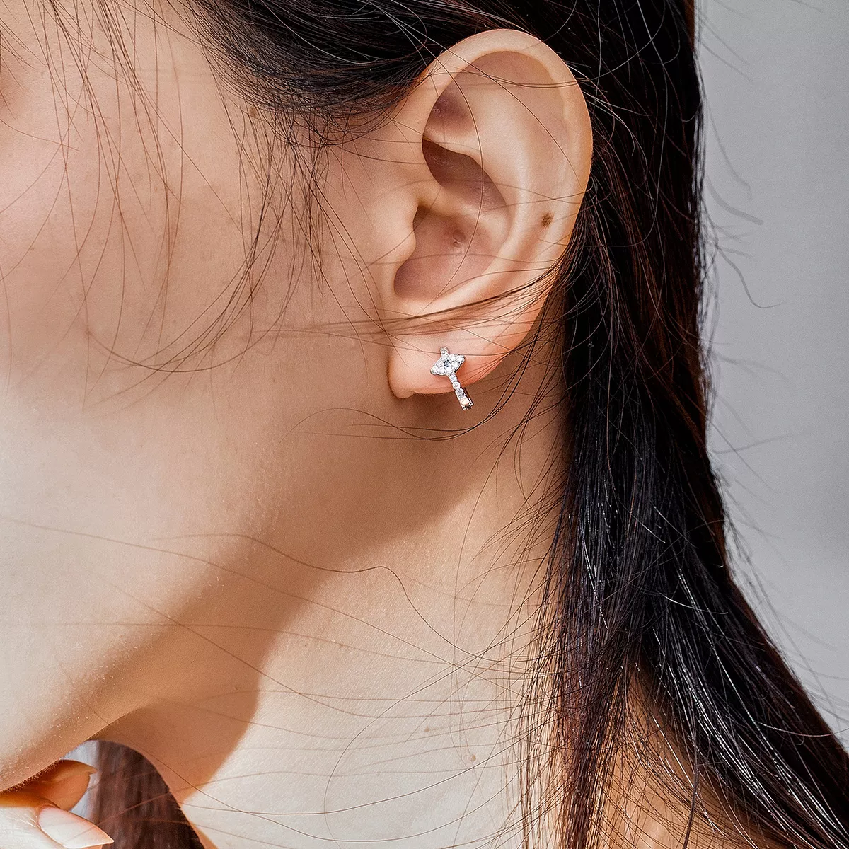 Brinco Argolas Olho do diabo estilo Pandora - SCE783-A