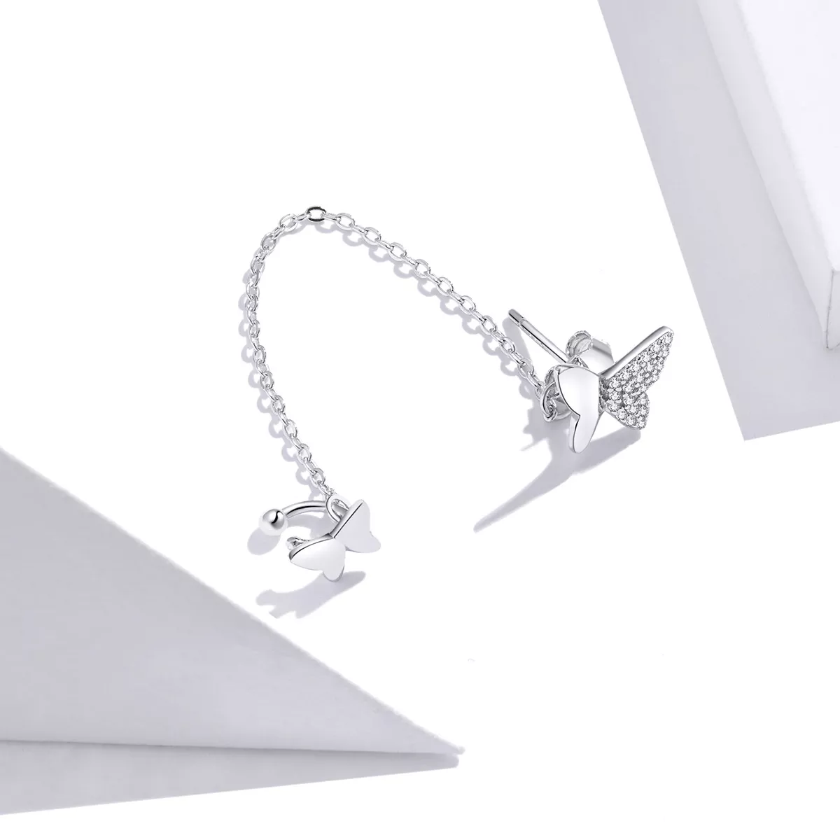 Brinco Borboletas voadoras estilo Pandora - SCE913