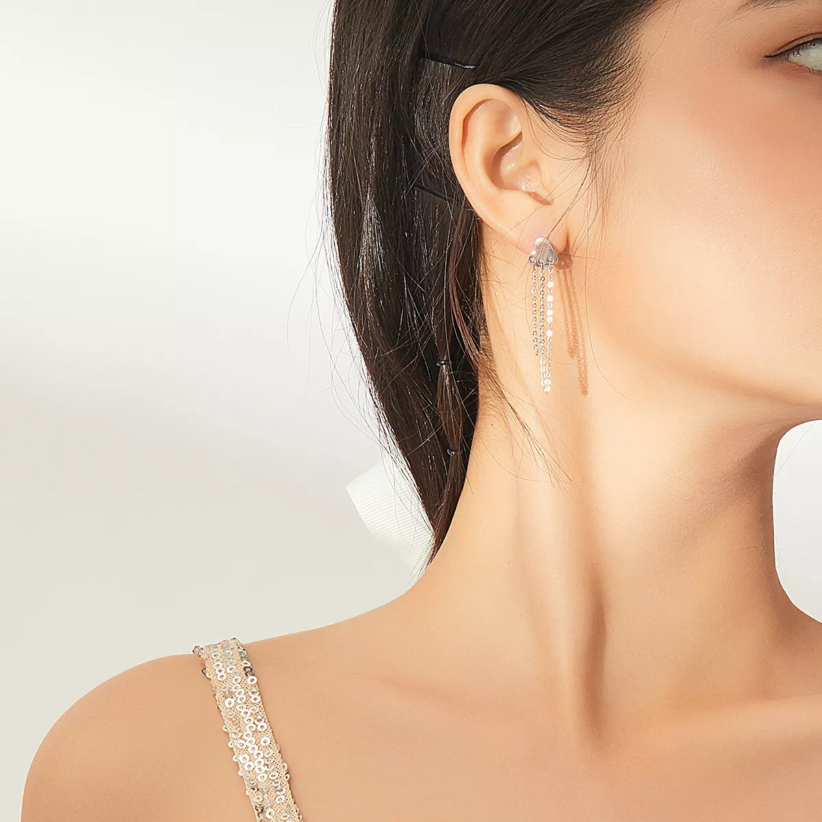 Brinco Borlas de coração estilo Pandora - SCE867