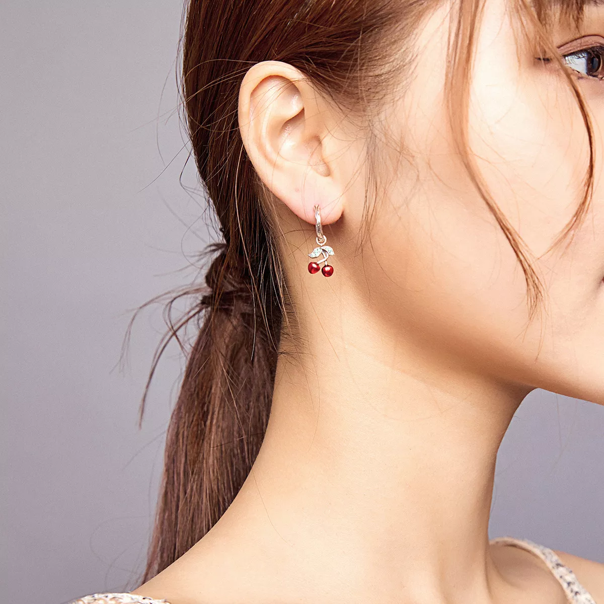 Brinco cereja life Pandora - SCE905