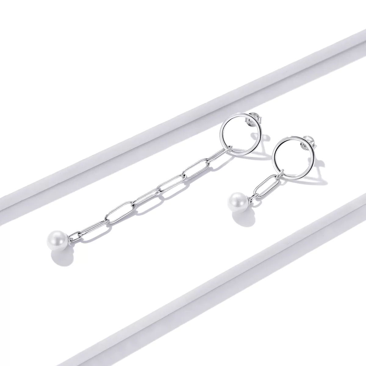 Brinco Círculo bonito assimétrico estilo Pandora - SCE1012