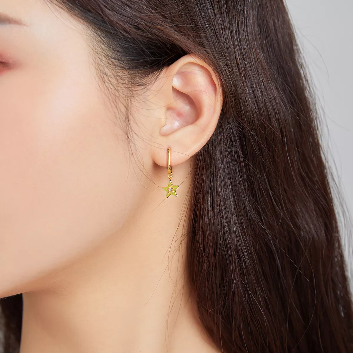 Brinco Estrela Brilhante estilo Pandora - SCE1077-YE