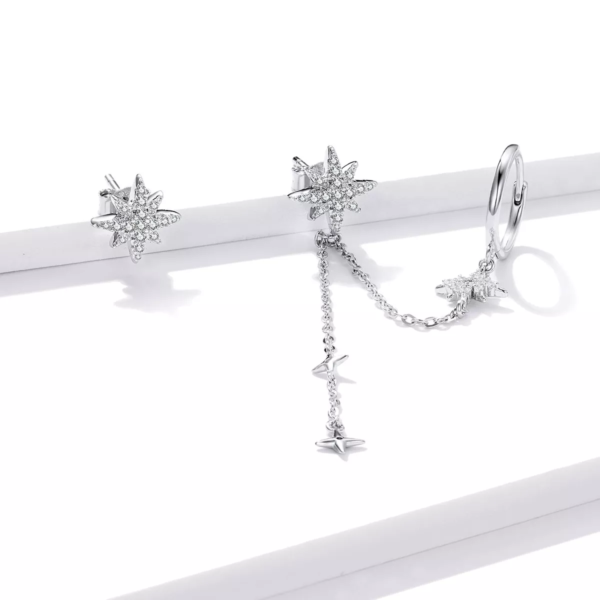 Brinco Estrelas brilhantes estilo Pandora - BSE433