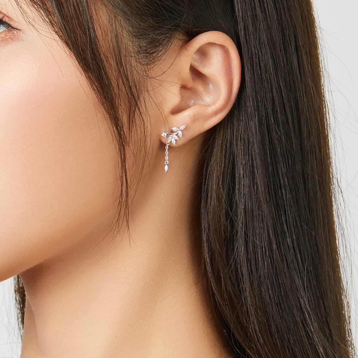 Brinco Flor Brilhante life Pandora - BSE350