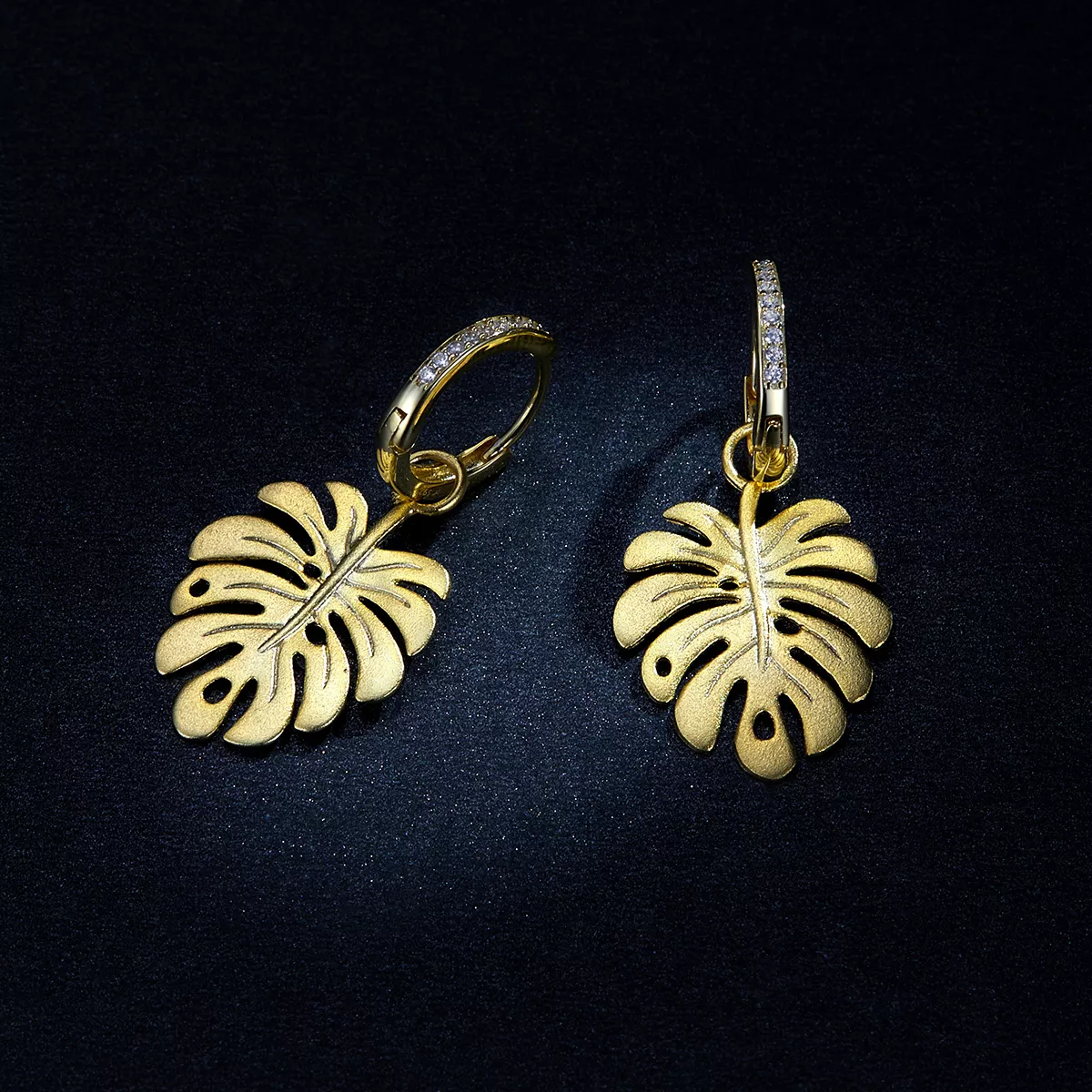 Brinco Folha de Monstera estilo Pandora - BSE223