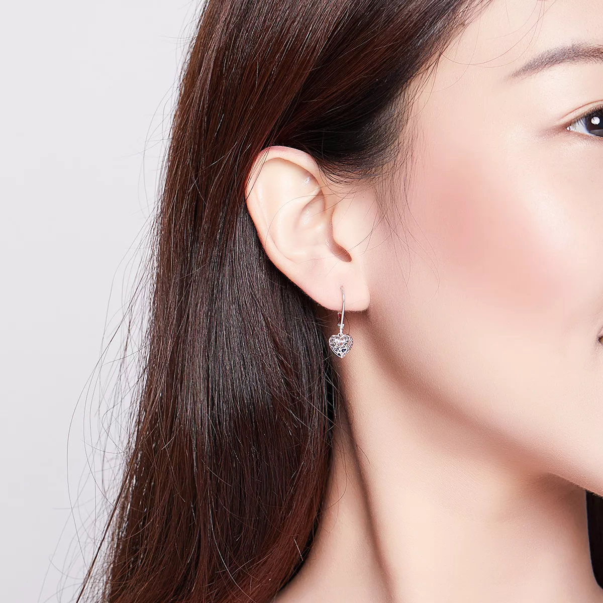 Brinco Formato de coração estilo Pandora - SCE746