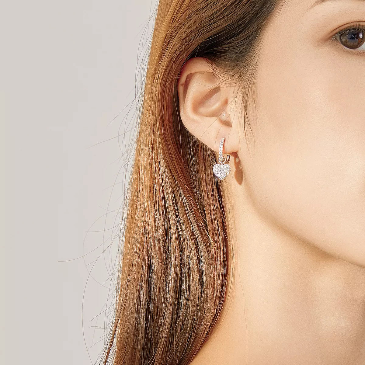 Brinco Formato de coração estilo Pandora - SCE821