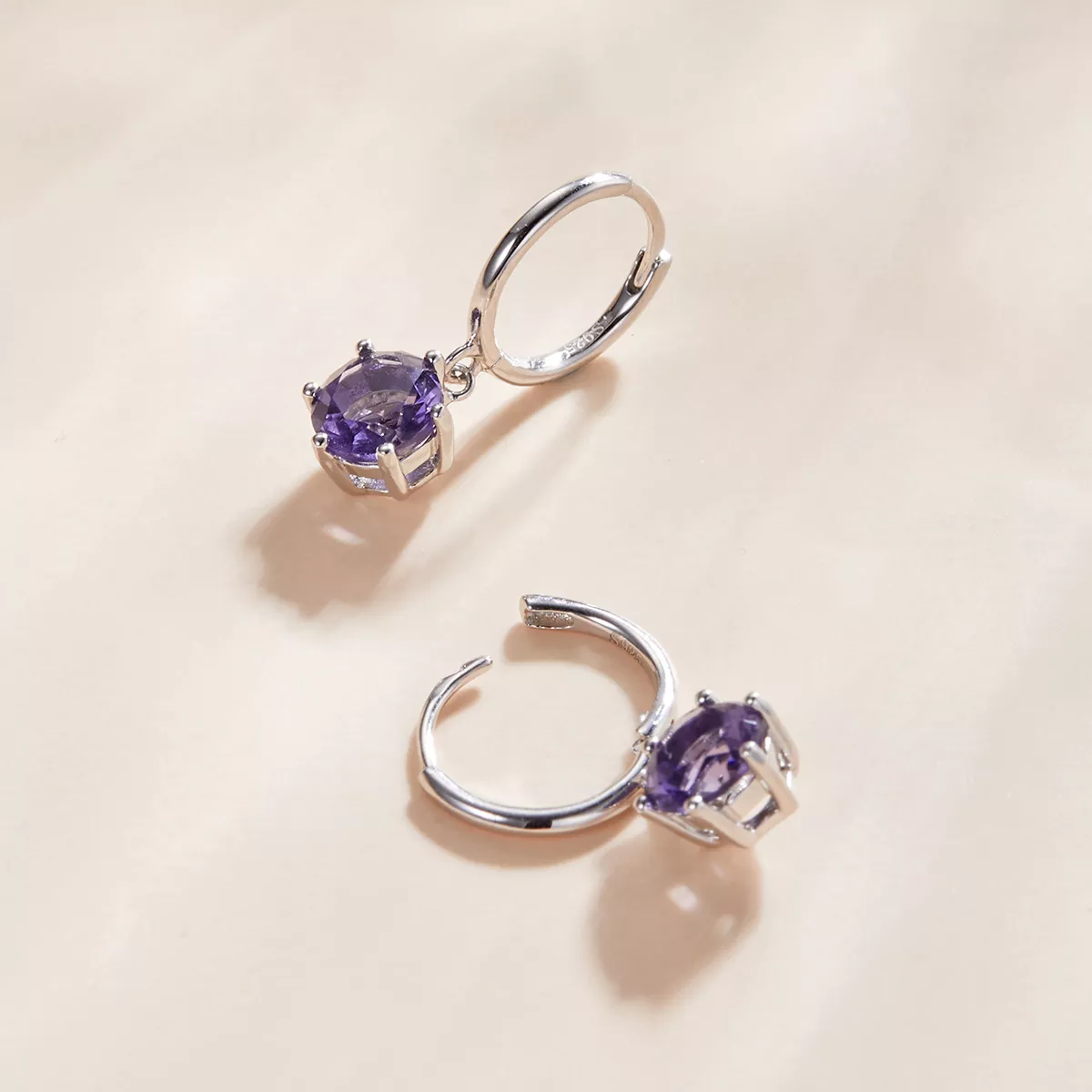 Brinco Gotas Deslumbrantes estilo Pandora - SCE1020-VT