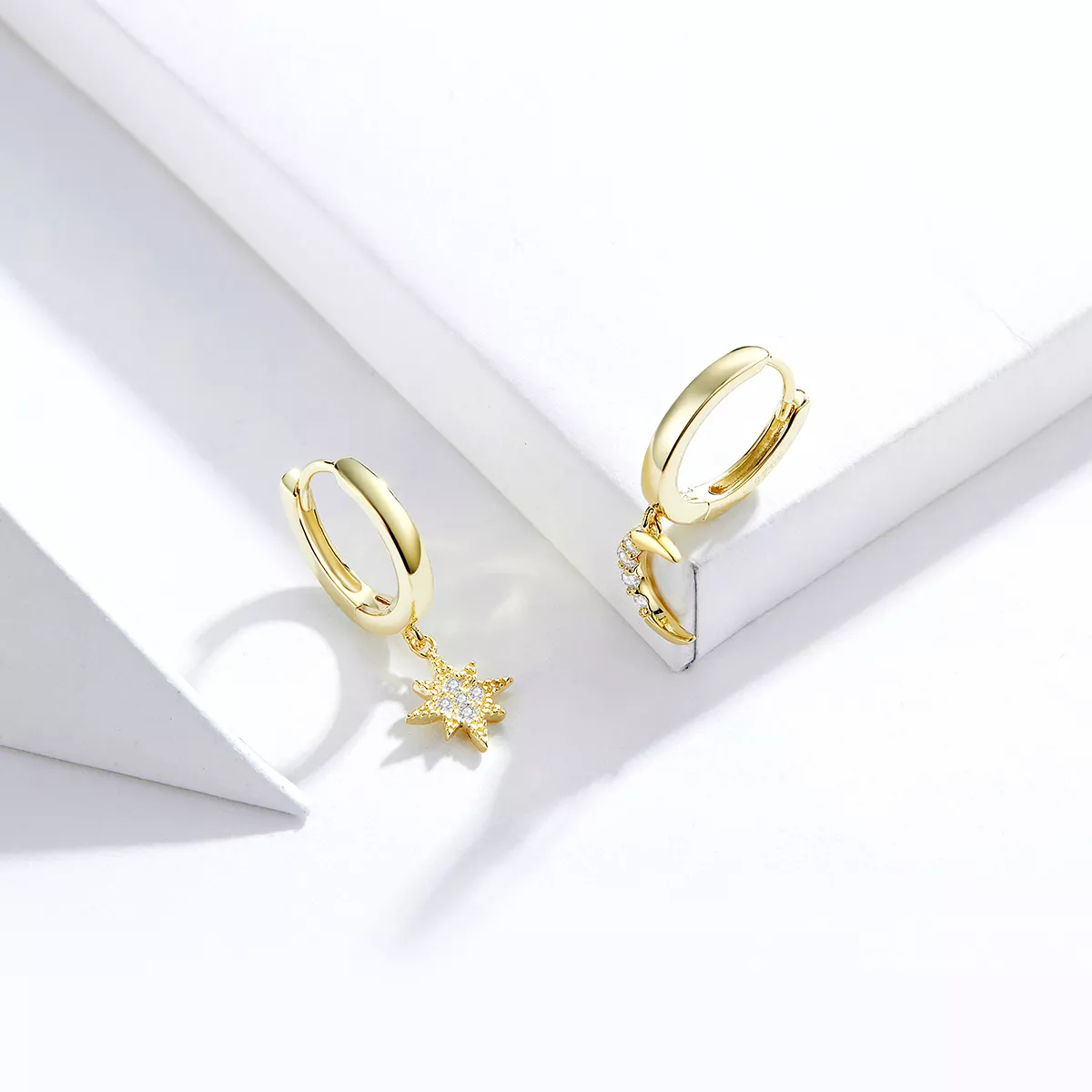 Brinco Lua e estrela life Pandora - SCE785