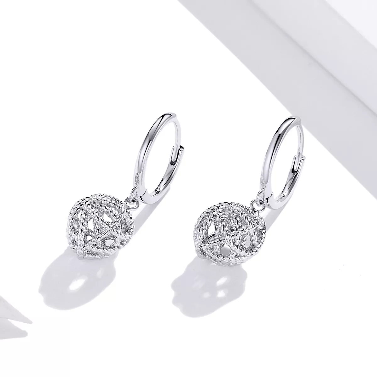 Brinco Novelo de lã life Pandora - SCE981