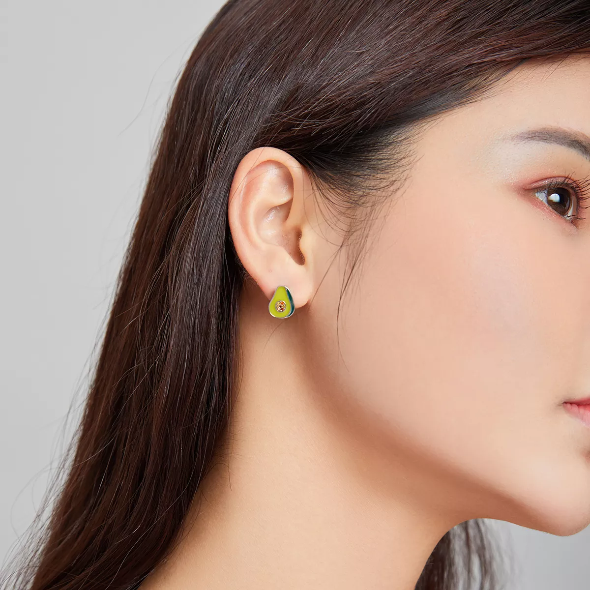 Brincos Petit Abacate estilo Pandora - SCE1015