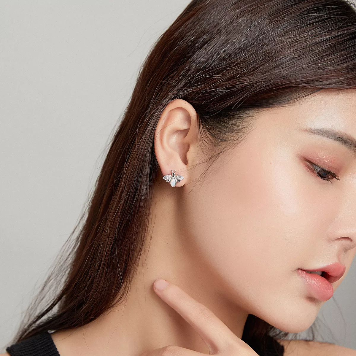 Brincos Petit Abelha life Pandora - SCE1021