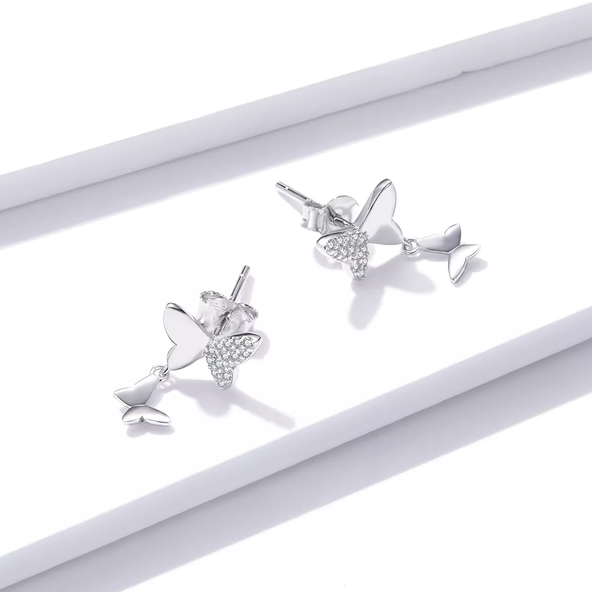 Brincos Petit Amor borboleta estilo Pandora - SCE1017