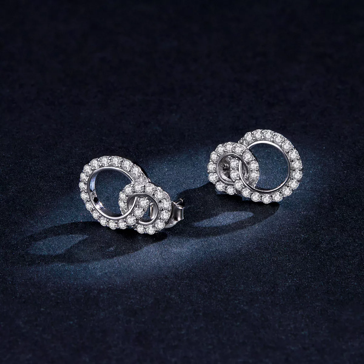 Brincos Petit Dazzling Double Rings estilo Pandora - BSE388