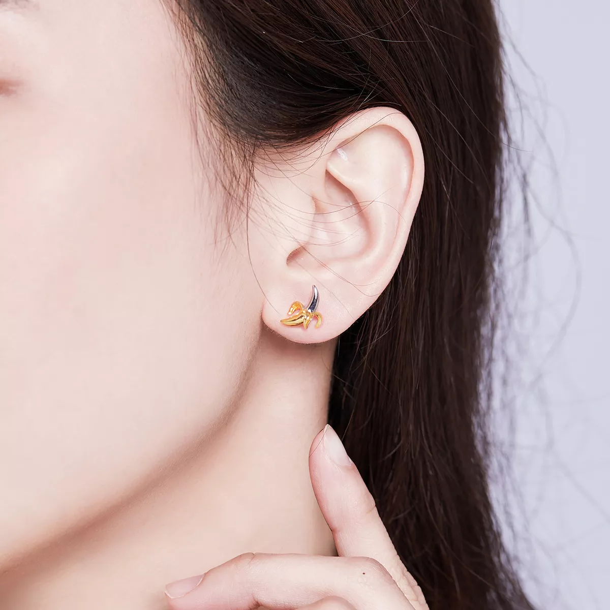 Brincos Petit Dois tons Banana Fofa Brincalhona estilo Pandora - SCE731