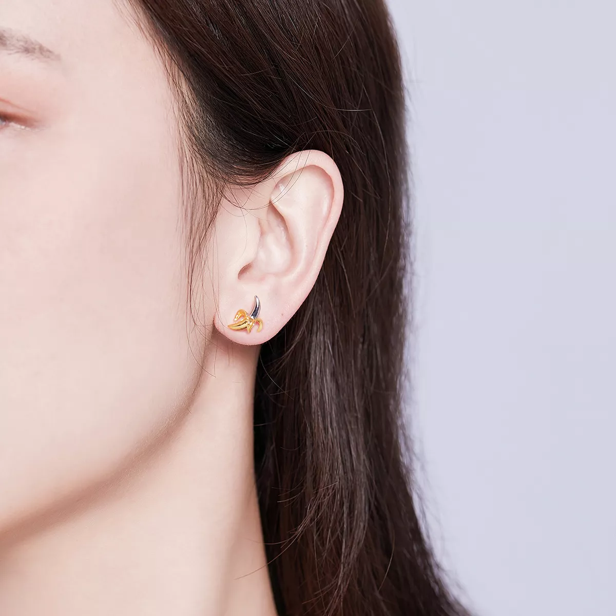 Brincos Petit Dois tons Banana Fofa Brincalhona estilo Pandora - SCE731