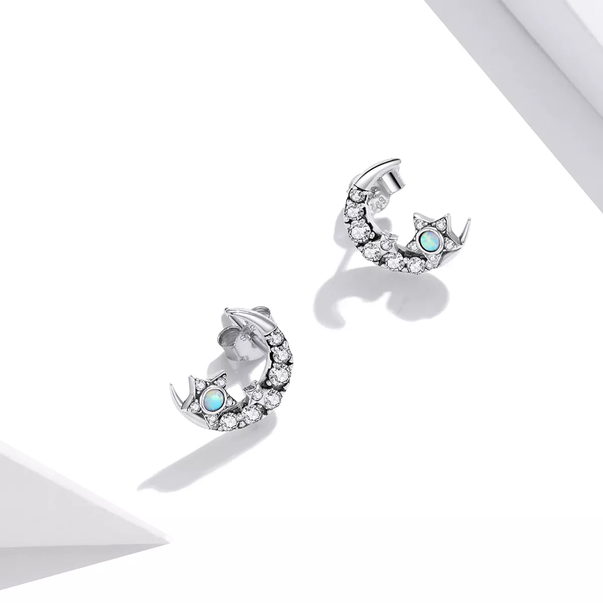 Brincos Petit Estrela e lua estilo Pandora - SCE1157